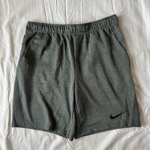 Nike Flex Plus Training Shorts - Gray - Men’s Medium (12)
